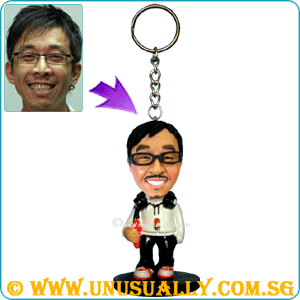 Custom 3D Key Ring Mini Figurine In Fashionable Attire